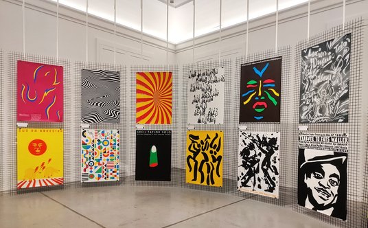 Wystawa Niklausa Troxlera na Akademii Sztuk Pięknych w Warszawie