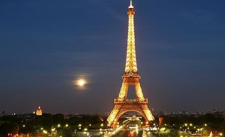 Francja jest coraz mocniej zadłużona. Dług równy PKB