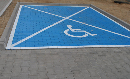 Miejsce parkingowe dla niepełnosprawnych