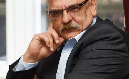 Jacek Machocki, prezes Pekaesu, twierdzi, że dywidenda z zysku za 2011 r. może oscylować w okolicach