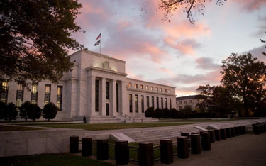 Fed będzie kupował bony skarbowe