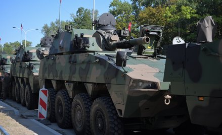 Wojsko wyprzedaje sprzęt. Pod młotek idą łódź, mikrobus, cysterna i perkusja