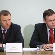 Jacek Kurski i Arkadiusz Mularczyk (PiS) na posiedzeniu komisji ds. nacisków