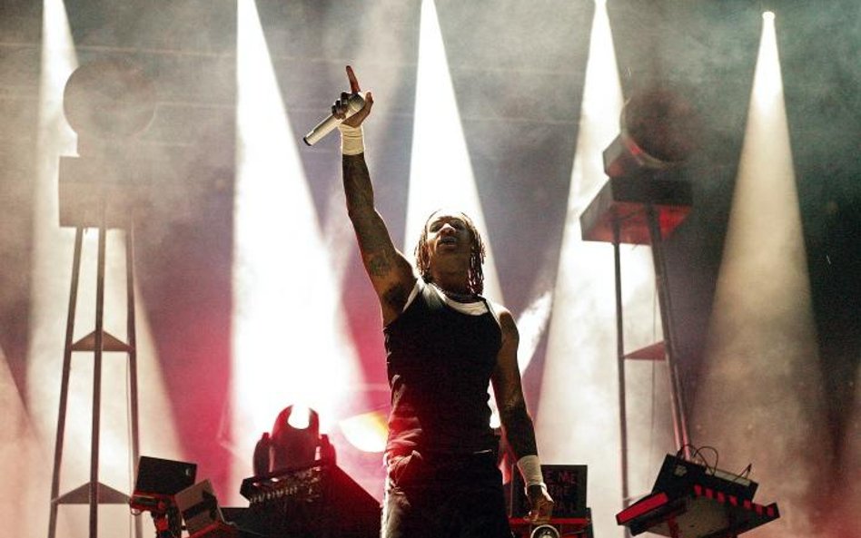 The Prodigy swoimi utworami idealnie definiuje cyberpunkowy klimat