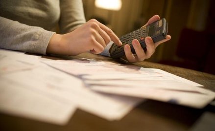 Podatnicy wciąż mają problemy z premiami