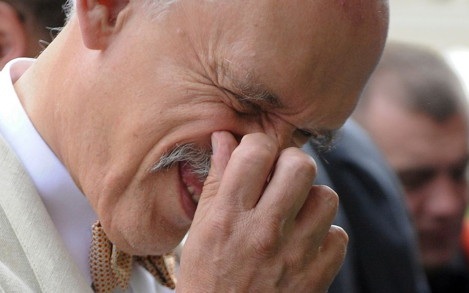 Korwin-Mikke: Musimy lecieć w kosmos. Polacy na razie wyjechali do Anglii