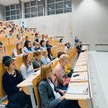 Na konferencji Front Edge Innovation and Leadership Summit 2018 Michał Winkler z Sabre Polska tłumac