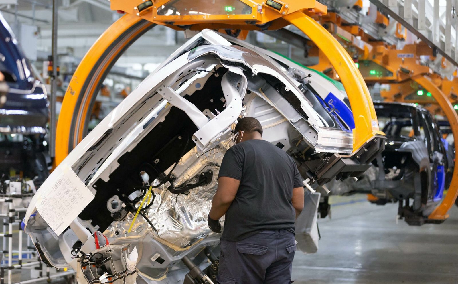 Tychy car   mill  to lay off full  3rd  shift