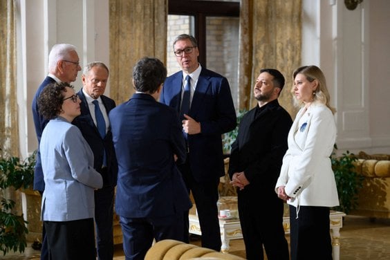 Pierwszy szczyt C8 zorganizowano na Ukrainie