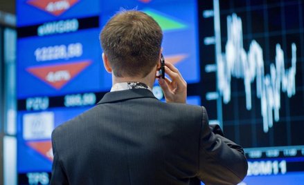 Maklerzy uczą się działania w nowej rzeczywistości