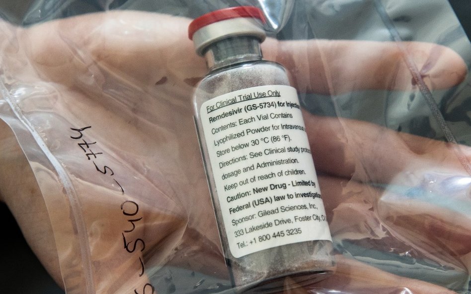 Amerykanie zaczną leczyć pacjentów remdesivirem