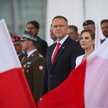 Prezydent RP Karol Nawrocki z małżonką Martą Nawrocką podczas uroczystości przejęcia zwierzchnictwa 
