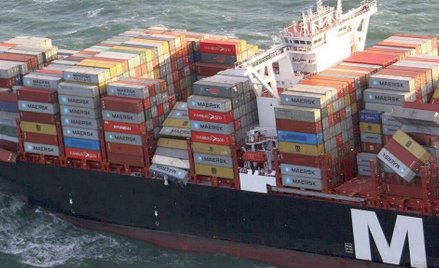 Zdjęcie uszkodzonego przez sztorm "MSC Zoe"