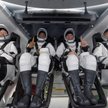 Kapsuła SpaceX wróciła na Ziemię. Na pokładzie czworo astronautów