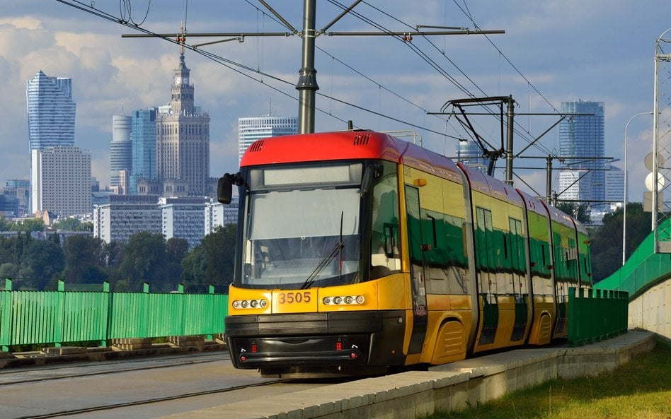 Polska rośnie trzy razy szybciej niż strefa euro