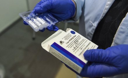 Niemcy chcą kupić nawet 30 mln dawek szczepionki Sputnik V