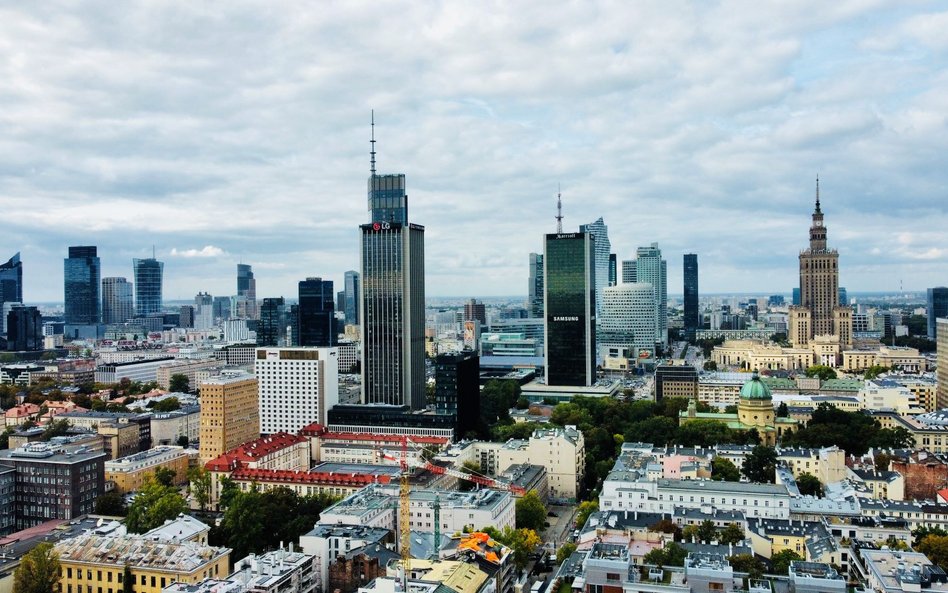 Ulice handlowe. Inwestorzy ciągną do Warszawy