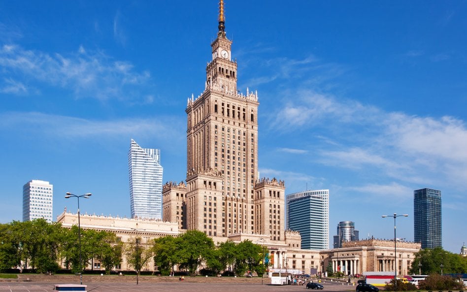 „Potrzebna dyskusja, co z tym pasztetem zrobić”. Ekonomiści o decyzji agencji Moody's
