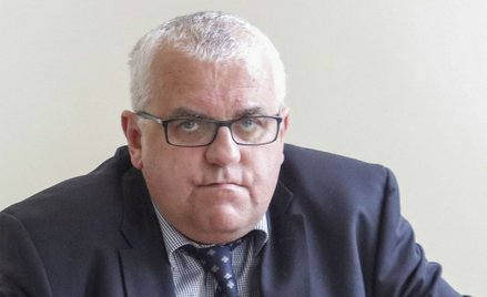 Bliski współpracownik Jarosława Kaczyńskiego w zarządzie NBP