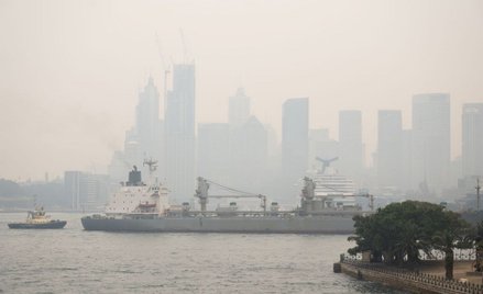 Australia płonie, Sydney spowite dymem, premier skraca wakacje
