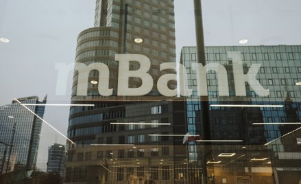 W czwartek wieczorem mBank poinformował o rezygnacji Cezarego Stypułkowskiego ze stanowiska prezesa 