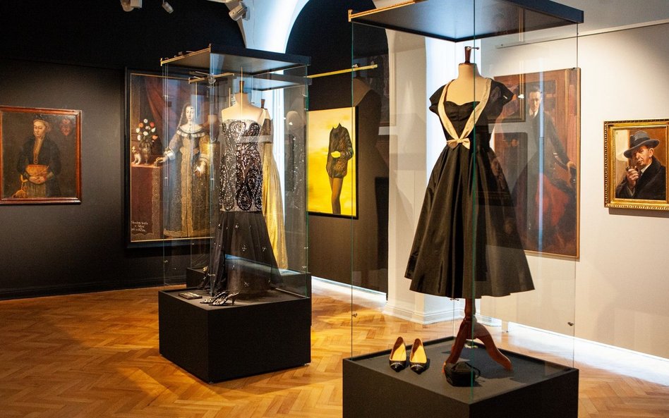 Wystawa „Galeria mody”, Muzeum Narodowe we Wrocławiu,