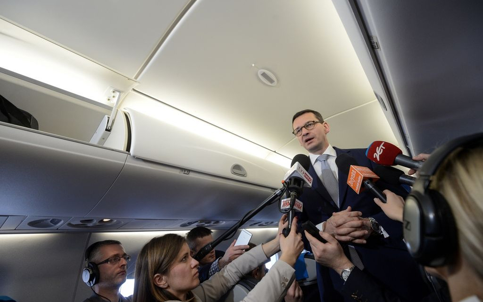 Dlaczego Morawiecki opuścił szczyt UE?