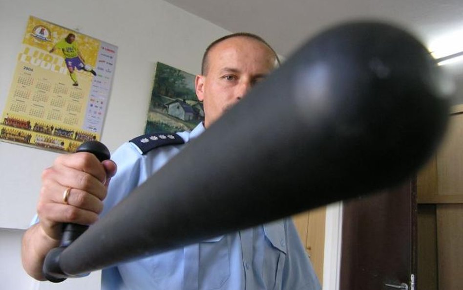 Chcą przeprosin od policji za nadużycie siły