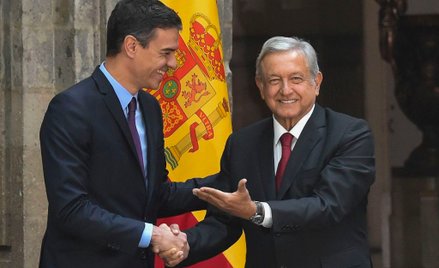 Prezydent Meksyku Andrés Manuel López Obrador (po prawej)