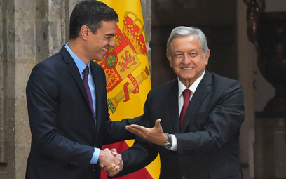 Prezydent Meksyku Andrés Manuel López Obrador (po prawej)