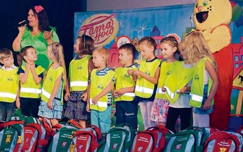Wielkie firmy regionu chętnie sponsorują akcje zwiększające bezpieczeństwo…