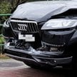 Limuzyna uszkodzona w wypadku kolumny, którą jechała Beata Szydło