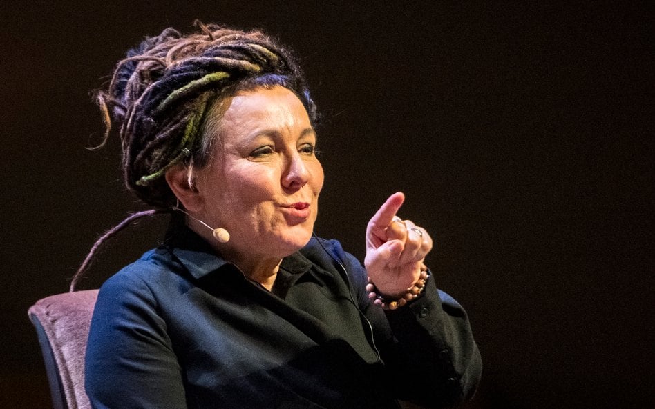 Olga Tokarczuk przyznała się, że wykupiła „najwyższą, zaawansowaną wersję jednego modelu językowego”