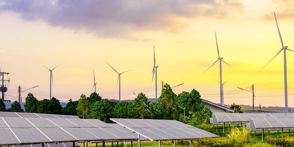 Mała strategia energetyczna trafi do rządu w marcu. Spór między resortami trwa