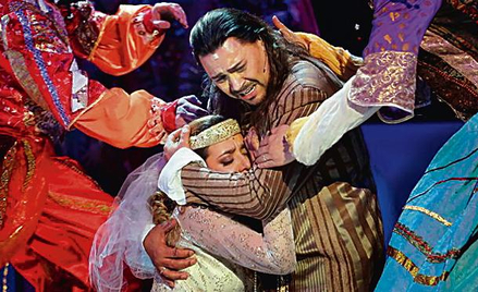Anna Lichorowicz (Leila) i Nikołaj Dorożkin (Nadir)