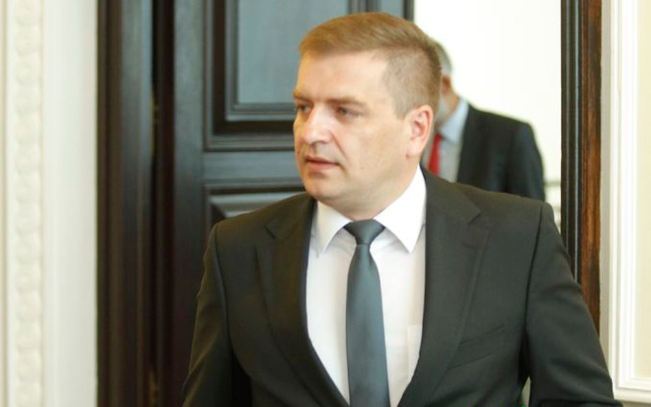 Arłukowicz: Powrót do pełnej komuny