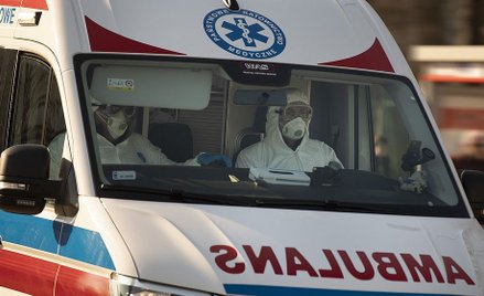 Rząd nie ma masek dla medyków. Część sprzedał