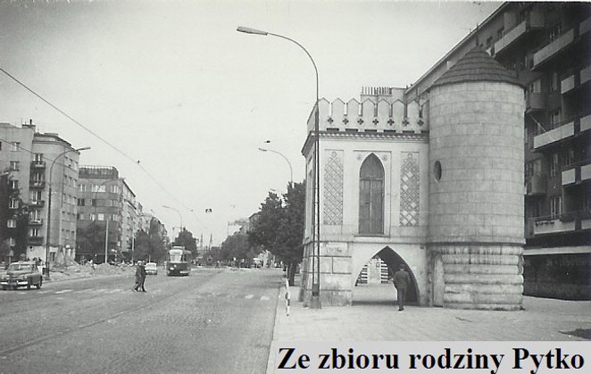 Domek Mauretański odrestaurowano w latach 1960–1963. Jego świeże oblicze uwiecznił w 1965 roku Leopo