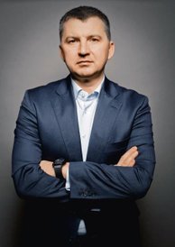 Dariusz miłek prezes CCC Obuwnicza spółka jest obecnie wyceniana na ponad 9 mld zł. Jej kurs od styc