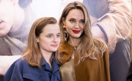 Vivienne pracowała z mamą przy produkcji musicalu „The Outsiders”, który miał premierę na Broadway’u