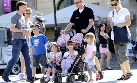 Rodzina wielodzietna (zdjęcie ilustracyjne)