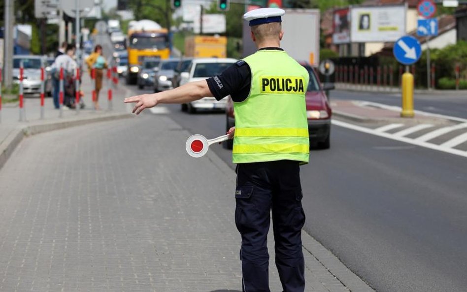 Mandaty: ile wpływów z mandatów stracił budżet przez policyjny protest