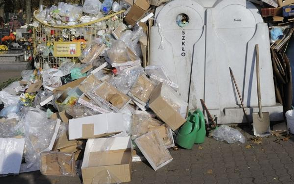Kto odbierze góry śmieci od mieszkańców