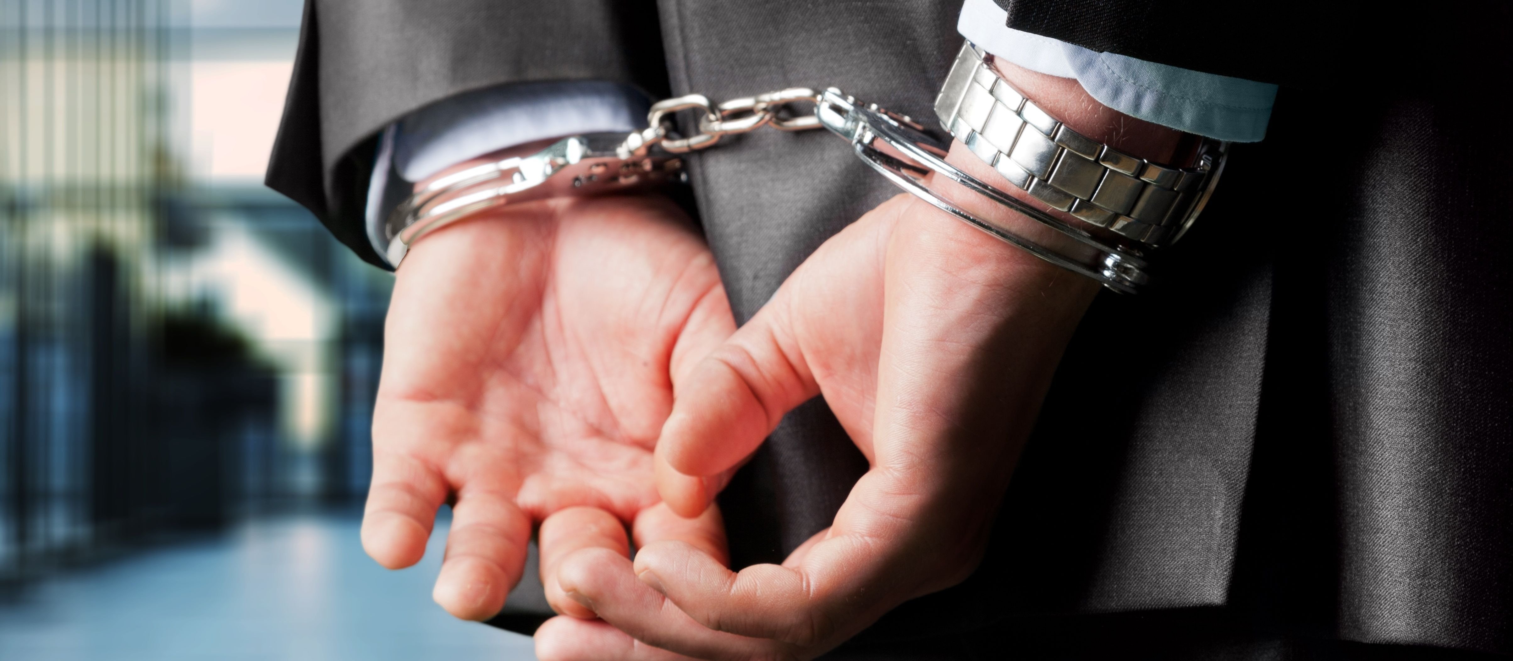 Mecenas influencer trafił do aresztu. Zarzuty gwałtu i posiadania narkotyków