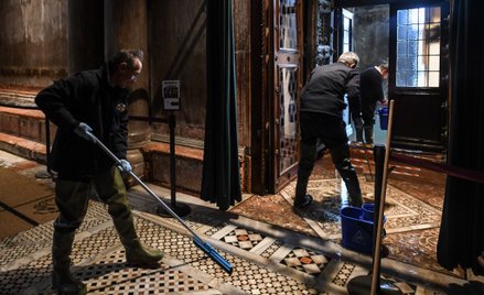 Olbrzymie szkody w bazylice św. Marka