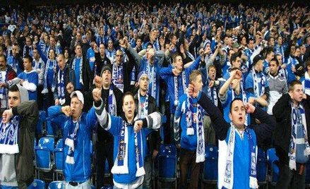 Blogerzy i internauci są oburzeni zamykaniem stadionów