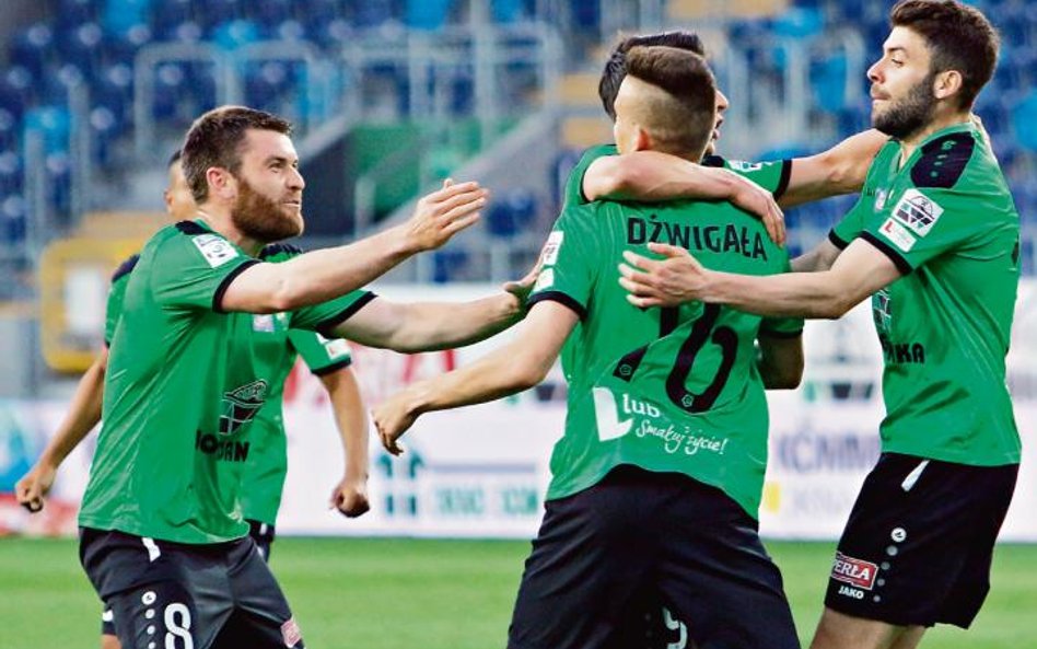 Piłkarze Górnika z Areny Lublin na stadion w Łęcznej wrócili po spadku z ekstraklasy.