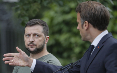 Prezydenci Ukrainy i Francji - Wołodymyr Zełenski i Emmanuel Macron
