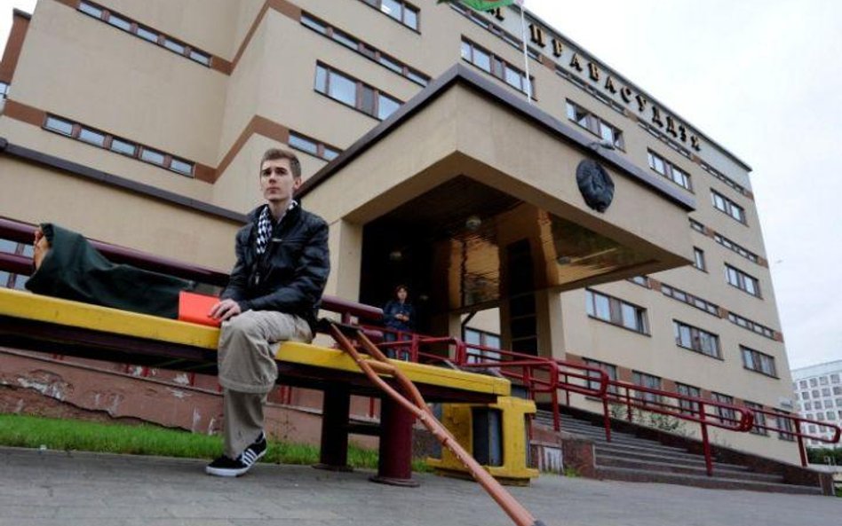 Jeden z rannych w kwietniowym zamachu w metrze