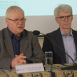 Wśród uczestników dyskusji byli (od lewej): prof. Jerzy Hausner i Mirosław Gronicki